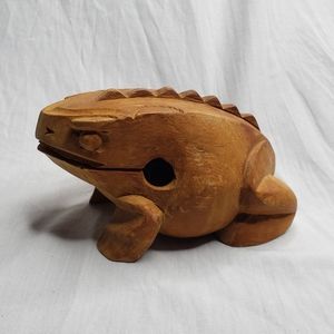 Ethnic Hand Carved Wooden Frog 7 x 4 x 4.5